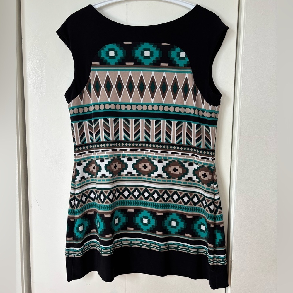 🎉4/30$🎉 Tribal Print Tunic Tank – Size Large (Ptp 19 stretch to 26) - Picture 4 of 4